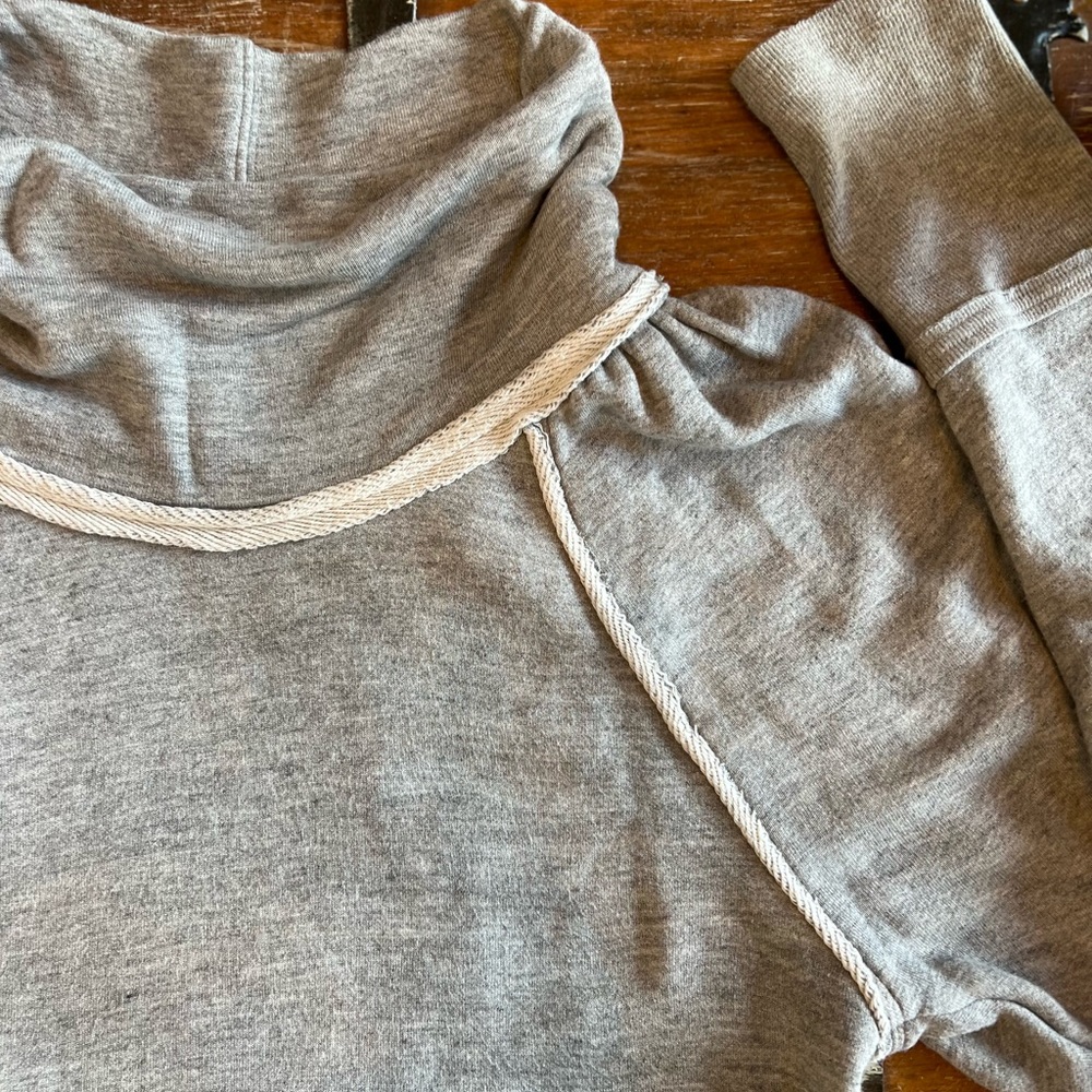 Lua Pullover - image 4